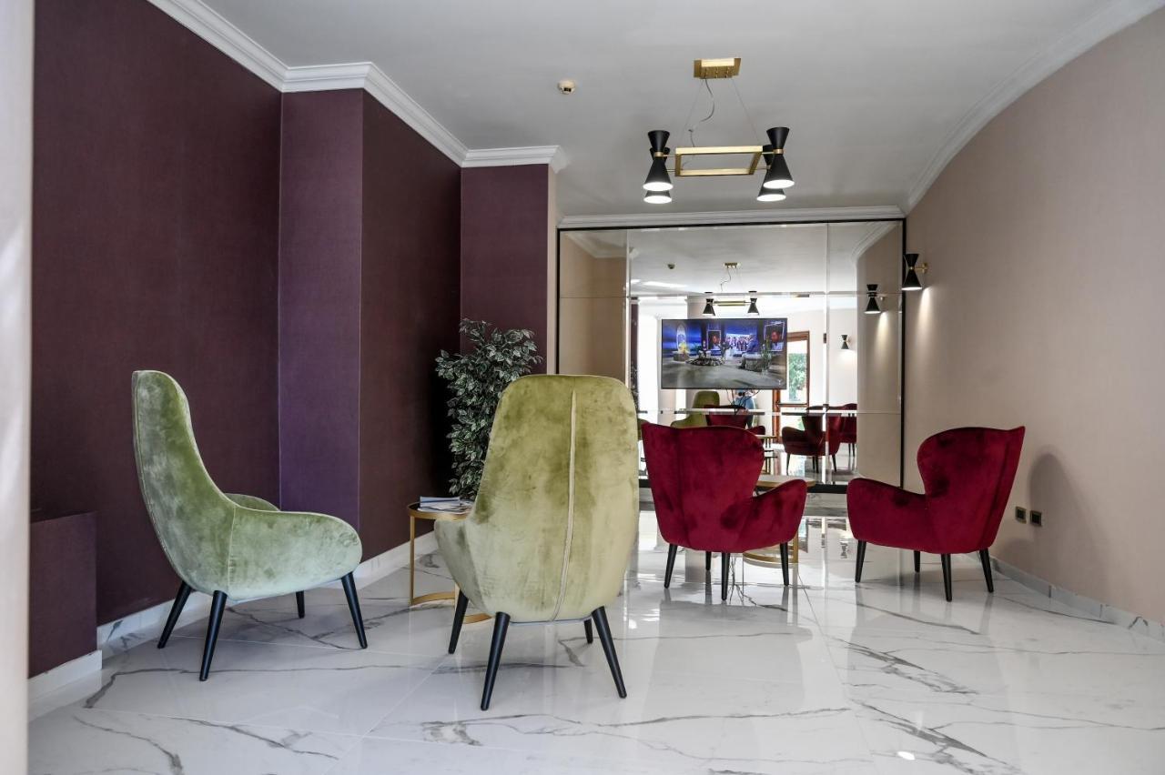 Roma Domus Hotel ポンツァーノ・ロマーノ エクステリア 写真